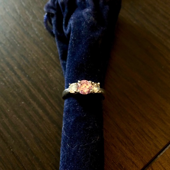 NWT 🎀 Sterling Silver Pink Crystal Ring - 6 - Picture 6 of 6
